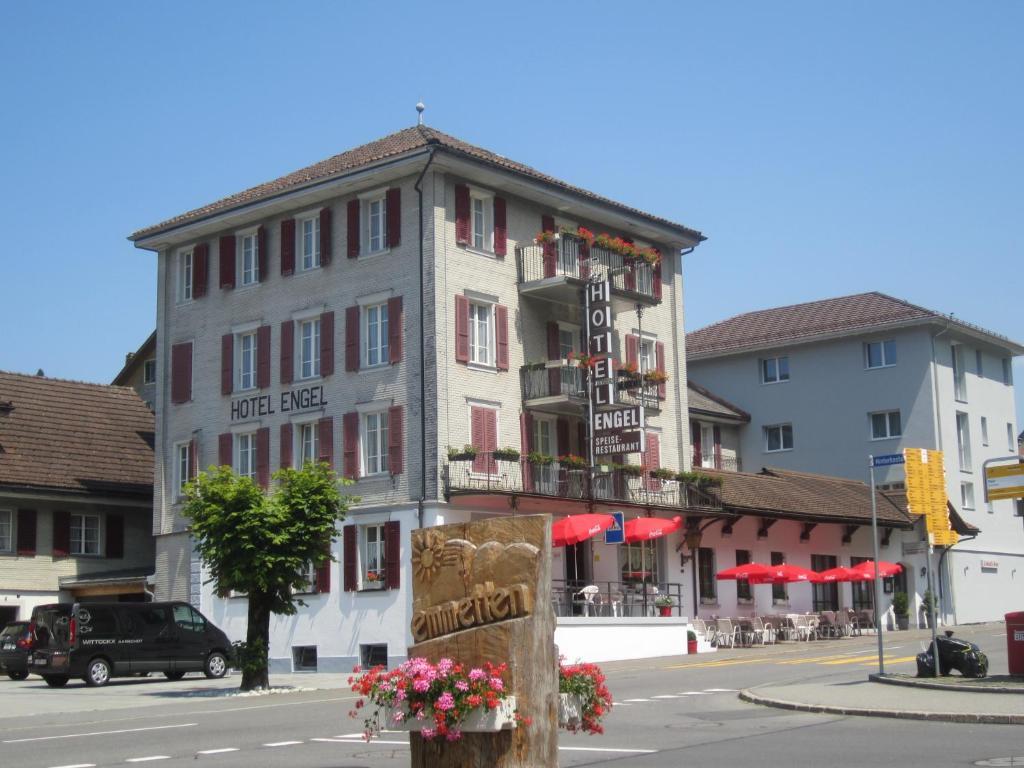 Hotel Engel Emmetten Extérieur photo